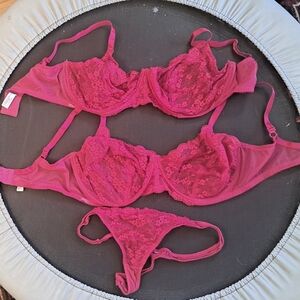 La SENZA Vibrant Cranberry Lace Bra Set